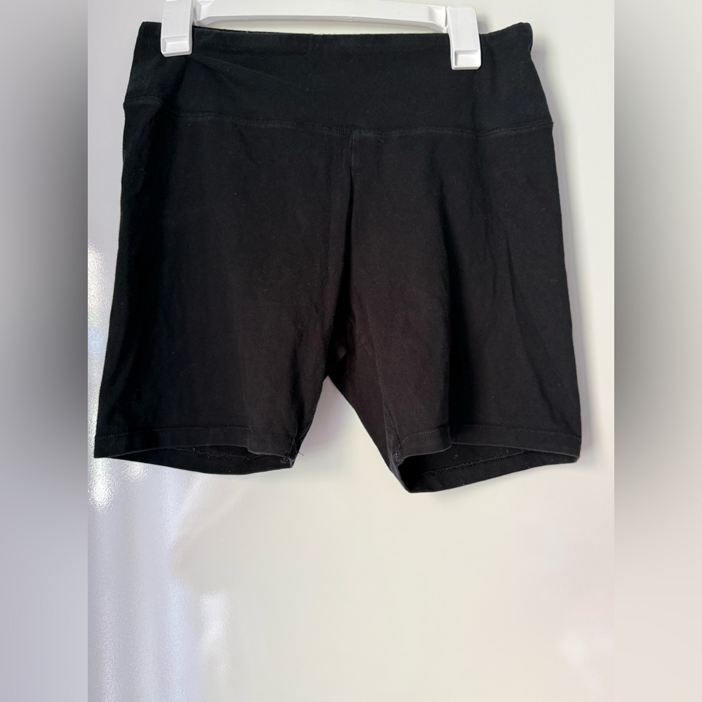Colsie Black biker shorts